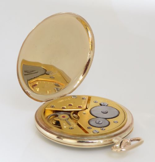 fig 4. STUNNING MINT CONDITION SOLID 9CT GOLD OMEGA POCKET WATCH C1936