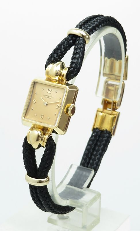 fig 2. BEAUTIFUL SOLID 18CT GOLD INTERNATIONAL WATCH COMPANY LADIES COCKTAIL WATCH C1940