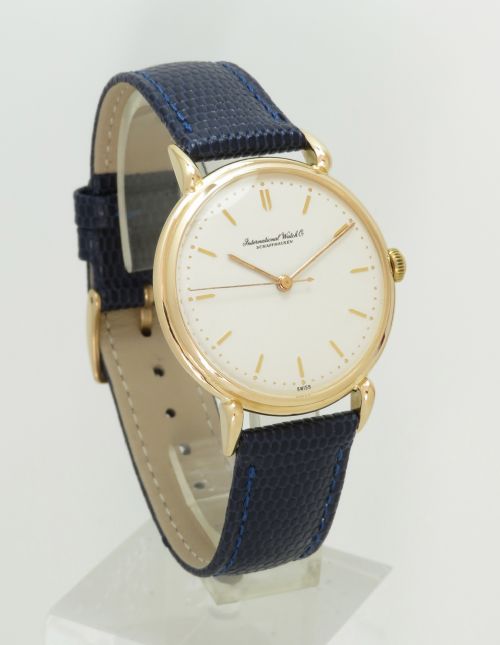 fig 5. STUNNING SOLID 18CT GOLD OVERSIZE INTERNATIONAL WATCH COMPANY (IWC) MENS VINTAGE WATCH C1948