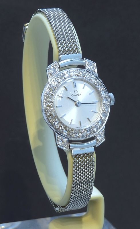 Stunning Omega Platinum and Diamond Ladies Art Deco Cocktail Watch C1950