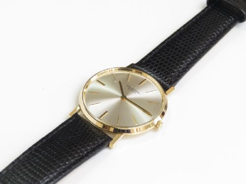 fig 5. SOLID 18CT GOLD UNIVERSAL GENEVE ULTRA SLIM DRESS WATCH C1964