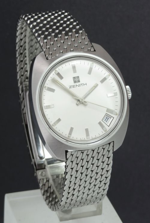 fig 1. WONDERFUL ORIGINAL ZENITH CALIBRE 2562C WITH DATE MENS VINTAGE WATCH C1969