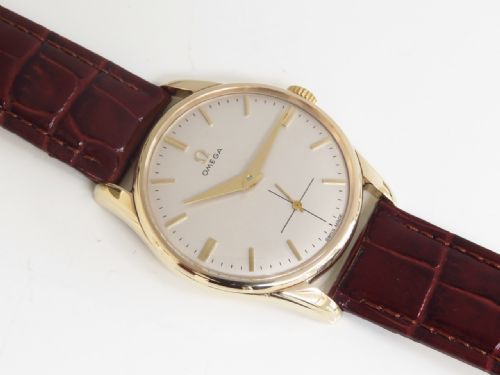 fig 4. WONDERFUL SOLID 9CT GOLD OMEGA CALIBRE 269 MENS VINTAGE WATCH C1965
