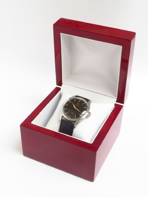 fig 5. RARE OMEGA SEAMASTER CALIBRE 267 OVERSIZE MENS VINTAGE WATCH C1957