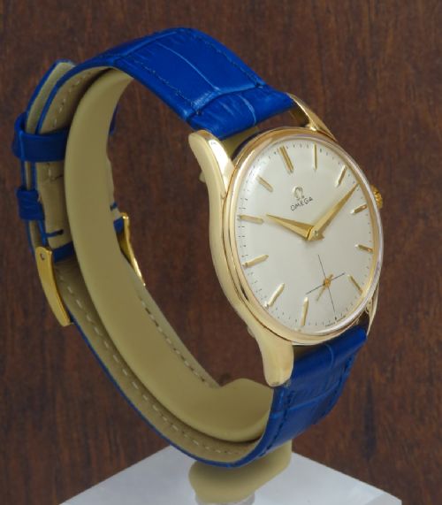 fig 2. WONDERFUL SOLID 9CT GOLD OMEGA CALIBRE 268 MENS VINTAGE WATCH C1963