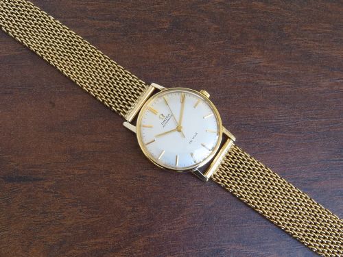 fig 2. SUPERB SOLID 9CT GOLD OMEGA DE VILLE AUTOMATIC CALIBRE 552 MENS VINTAGE WATCH C1964