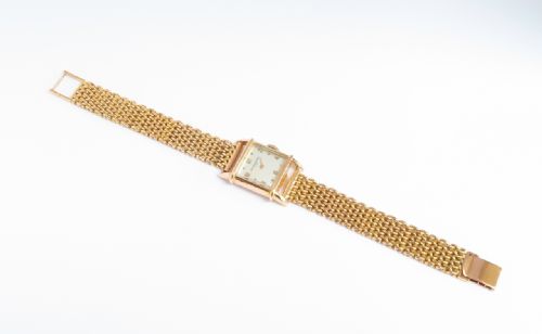 fig 5. SOLID 18CT 18K ROSE GOLD VACHERON CONSTANTIN LADIES COCKTAIL WATCH. CALIBRE 153. c1950-51