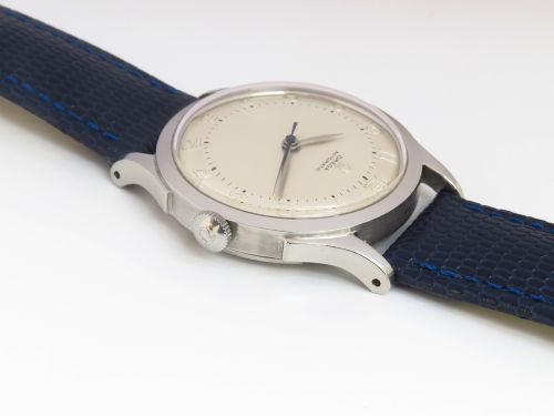 fig 6. OMEGA AUTOMATIC BUMPER VINTAGE WATCH c1949. Calibre 351, Serial number 11571802.