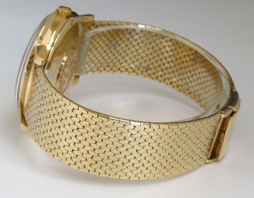 fig 6. ORIGNAL SOLID 9CT GOLD OMEGA SEAMASTER AUTOMATIC CALIBRE 552 MENS VINTAGE WATCH WITH BOX AND PAPERWORK C1966