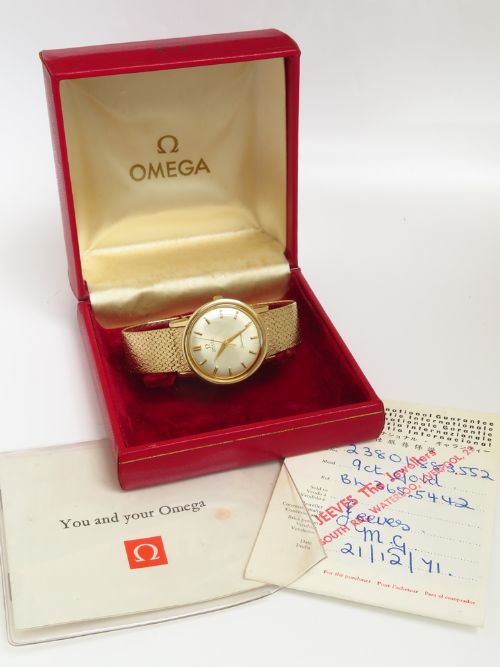 fig 1. ORIGNAL SOLID 9CT GOLD OMEGA SEAMASTER AUTOMATIC CALIBRE 552 MENS VINTAGE WATCH WITH BOX AND PAPERWORK C1966