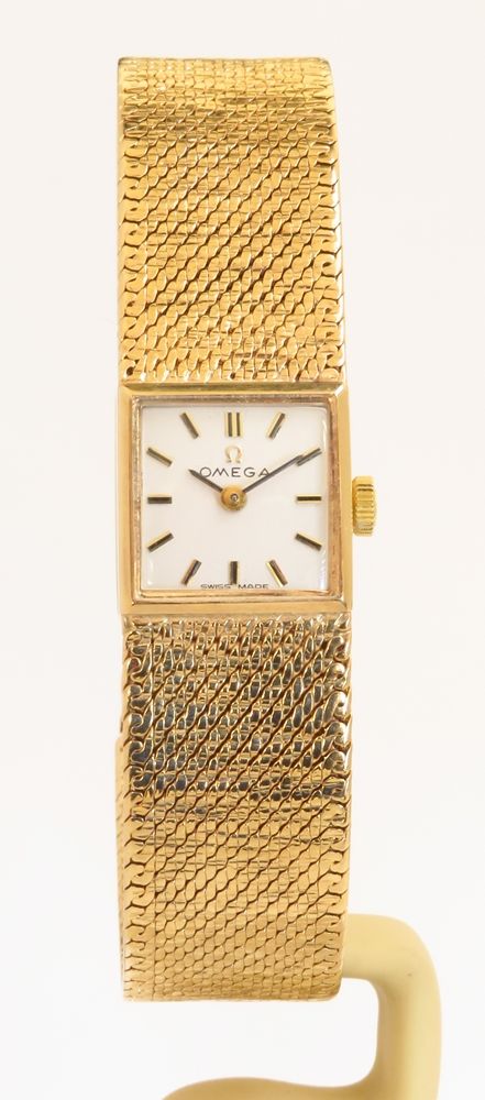 fig 2. BEAUTIFUL SOLID 9CT GOLD LADIES OMEGA COCKTAIL WATCH WITH BOX AND PAPERWORK C1968