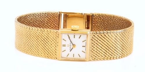fig 4. BEAUTIFUL SOLID 9CT GOLD LADIES OMEGA COCKTAIL WATCH WITH BOX AND PAPERWORK C1968