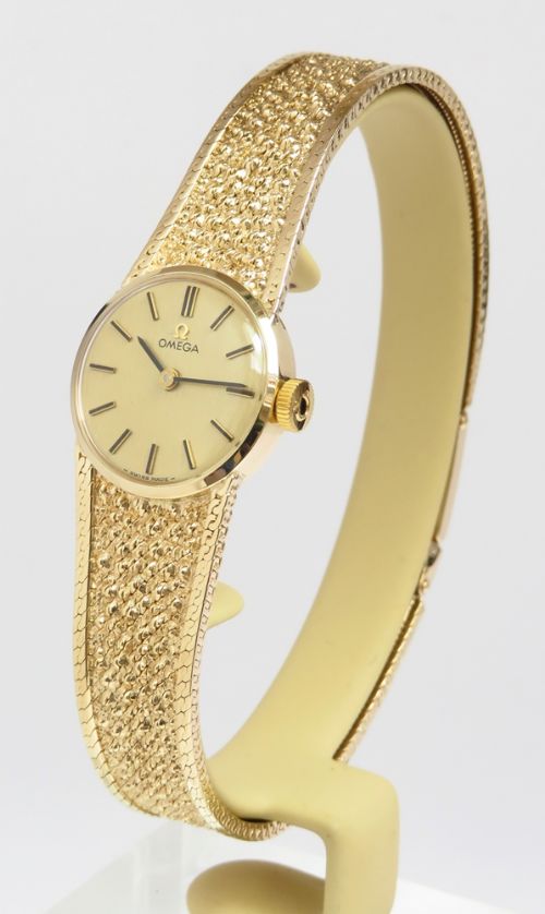 fig 1. BEAUTIFUL MINT CONDITION SOLID 9CT GOLD OMEGA LADIES COCKTAIL WATCH WITH BOX C1951