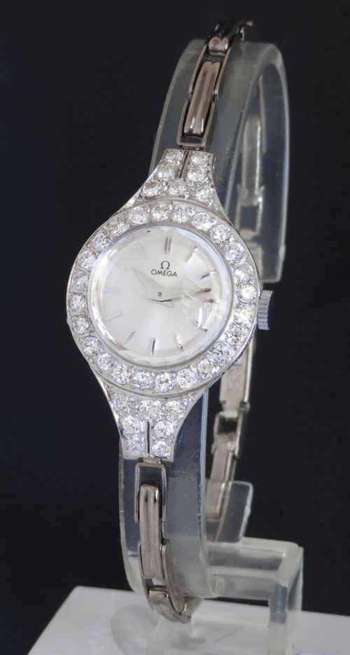fig 2. BEAUTIFUL OMEGA PLATINUM AND DIAMOND LADIES ART DECO COCKTAIL WATCH C1950