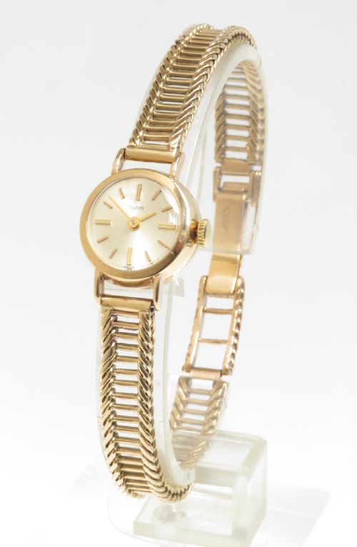 Lovely Solid 9ct Gold Rolex Tudor Ladies Cocktail Watch C1960