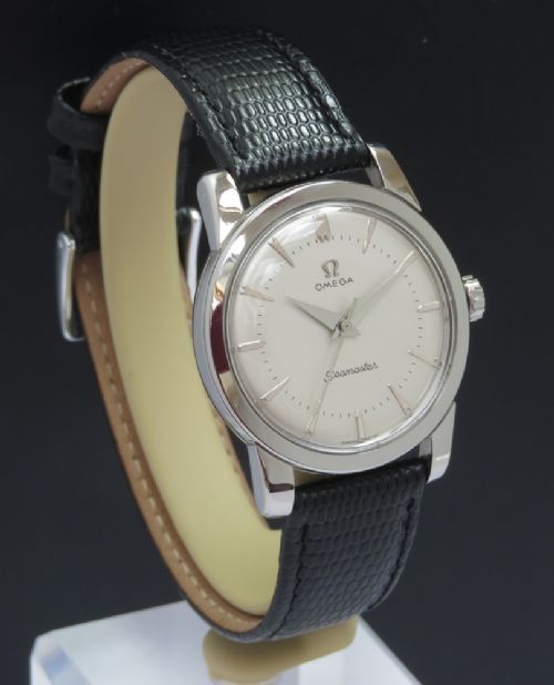 fig 2. SUPERB OMEGA SEAMASTER CALIBRE 420 MENS VINTAGE WATCH C1954