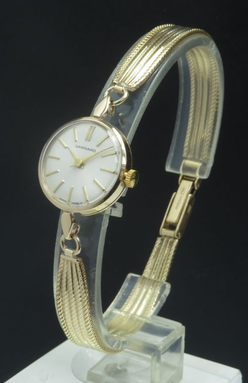 fig 2. VERY PRETTY SOLID 9CT GOLD LADIES VINTAGE WATCH BY GARRARD THE CROWN JEWELLERS C1968