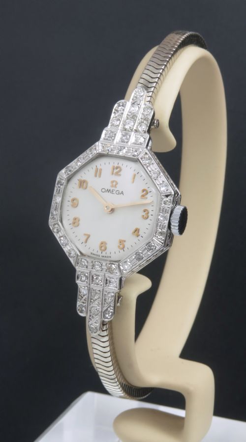 Beautiful Solid 18ct 18k White Gold and Diamond Omega Art Deco Ladies Cocktail Watch C1926