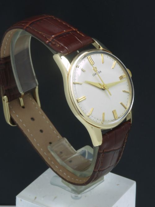 fig 4. WONDERFUL SOLID 9CT GOLD OMEGA CALIBRE 286 MENS VINTAGE WATCH C1963
