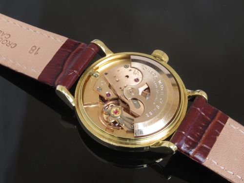 fig 6. INCREDIBLE SOLID 18CT 18K OMEGA SEAMASTER AUTOMATIC CALIBRE 501 MENS VINTAGE WATCH C1959