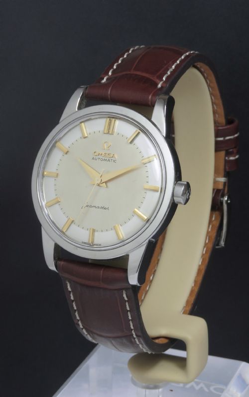 Wonderful Omega Calibre 501 Automatic Oversize Mens Vintage Watch C1958