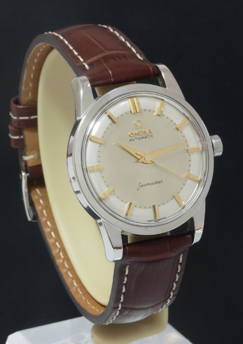 fig 2. WONDERFUL OMEGA CALIBRE 501 AUTOMATIC OVERSIZE MENS VINTAGE WATCH C1958