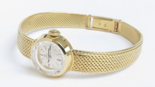 fig 4. MINT ORIGINAL CONDITION SOLID 18CT GOLD OMEGA SAPPHETTE LADIES COCKTAIL WATCH WITH BOX c1962