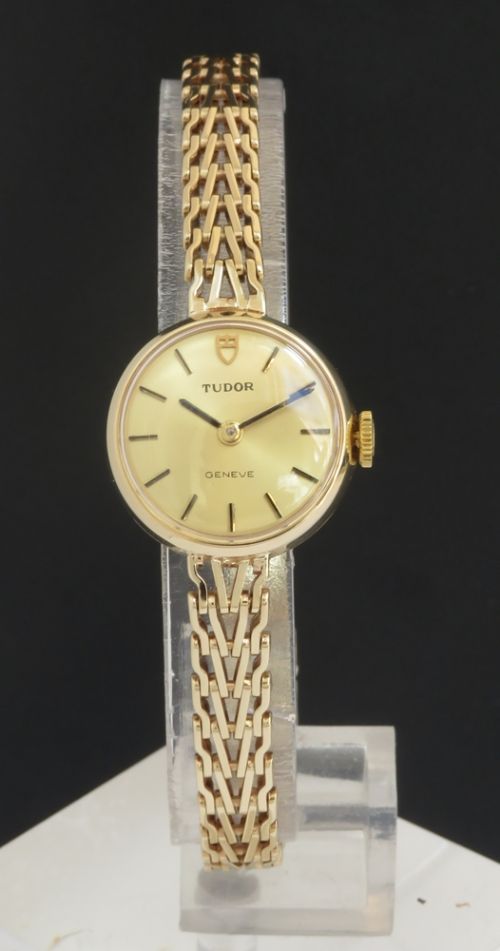 fig 1. BEAUTIFUL SOLID 9CT GOLD ROLEX TUDOR LADIES COCKTAIL WATCH C1964