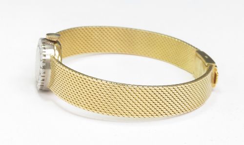 fig 5. BEAUTIFUL SOLID 18CT 18K GOLD AND DIAMOND BAUME AND MERCIER LADIES COCKTAIL WATCH WITH PAPERS C1969
