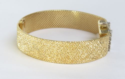 fig 5. SOLID 18CT 18K AND DIAMONDS BAUME AND MERCIER LADIES COCKTAIL WATCH C1969