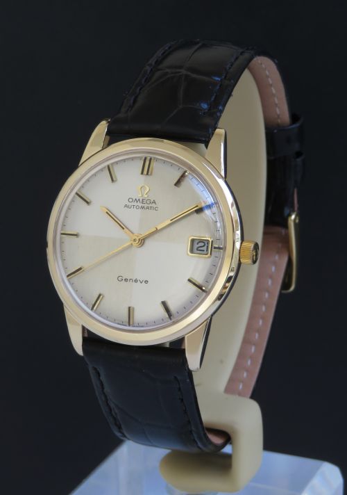 Superb Solid 9ct Gold Omega Geneve Harlequin Dial Mens Vintage Watch C1969