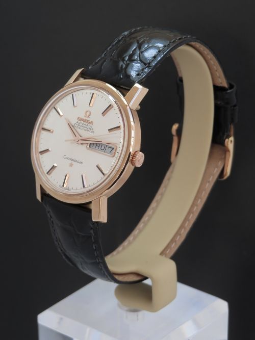 fig 4. EXTREMELY RARE SOLID 18CT 18K ROSE GOLD OMEGA CONSTELLATION AUTOMATIC CHRONOMETER DAYDATE MENS VINTAGE WATCH C1969