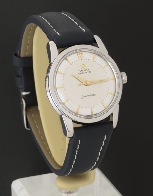 fig 2. VINTAGE OMEGA SEAMASTER AUTOMATIC CALIBRE 501 TWO TONE DIAL MENS WATCH C1955
