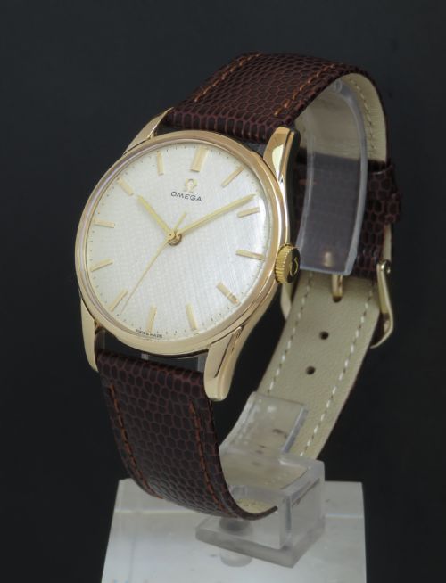 Rare Original Solid 9ct Gold Omega Calibre 285 Diamond Cut Dial Mens Vintage Watch C1964