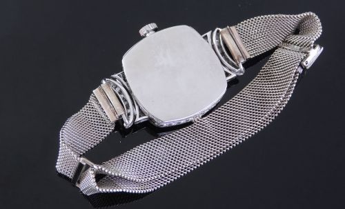 fig 7. EXQUISITE RARE PLATINUM AND DIAMOND JAEGER-LECOULTRE LADIES ART DECO COCKTAIL WATCH C1920