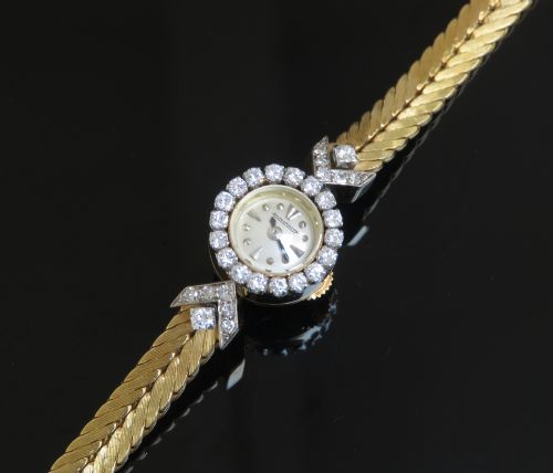 fig 5. GORGEOUS SOLID 18CT 18K GOLD AND DIAMOND JAEGER-LECOULTRE BACKWINDER LADIES COCKTAIL WATCH BOX AND PAPERS C1968