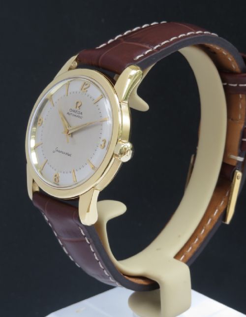 fig 1. RARE SOLID 18CT 18K OMEGA SEAMASTER BUMPER MARK 1 MENS VINTAGE WATCH C1954