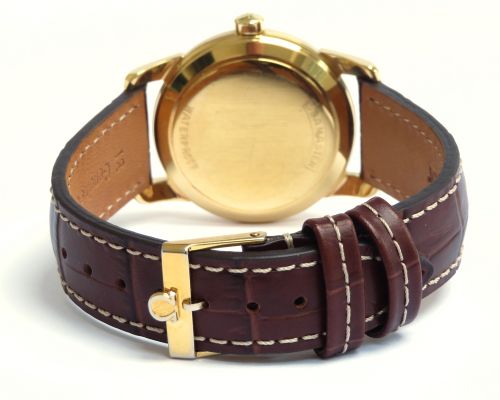 fig 3. RARE SOLID 18CT 18K OMEGA SEAMASTER BUMPER MARK 1 MENS VINTAGE WATCH C1954