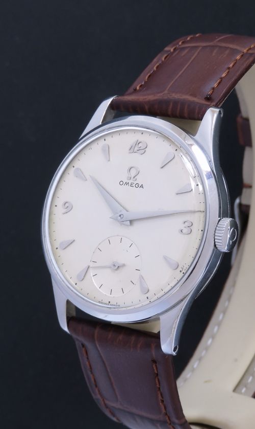 fig 4. CLASSIC OMEGA CALIBRE 265 MANUAL WINDING MENS VINTAGE WATCH C1949-50
