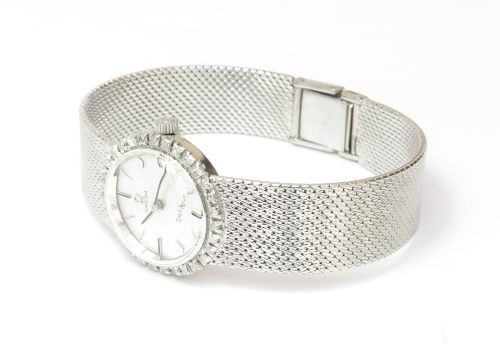 fig 4. STUNNING SOLID 18CT WHITE GOLD AND DIAMONDS OMEGA LADIES COCKTAIL WATCH C1964