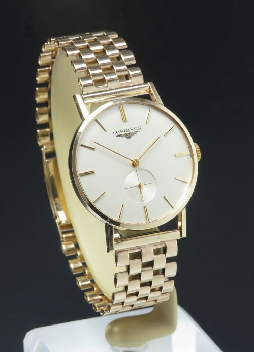 .Solid 9ct Gold Longines Calibre 19.4 on a Solid 9ct Gold Bracelet Mens Vintage Watch C1960