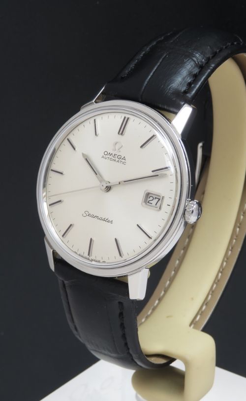 fig 1. Mint Original Omega Seamaster Automatic Calendar Mens Vintage Watch c1965