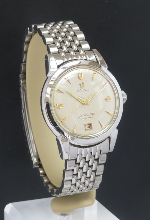 fig 2. Original Omega Seamaster Bumper Automatic Calendar Mens Vintage Watch c1952