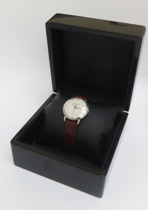 fig 7. Very Rare Jaeger Le-Coultre Calibre 476 Bumper Automatic Mens Vintage Watch c1948