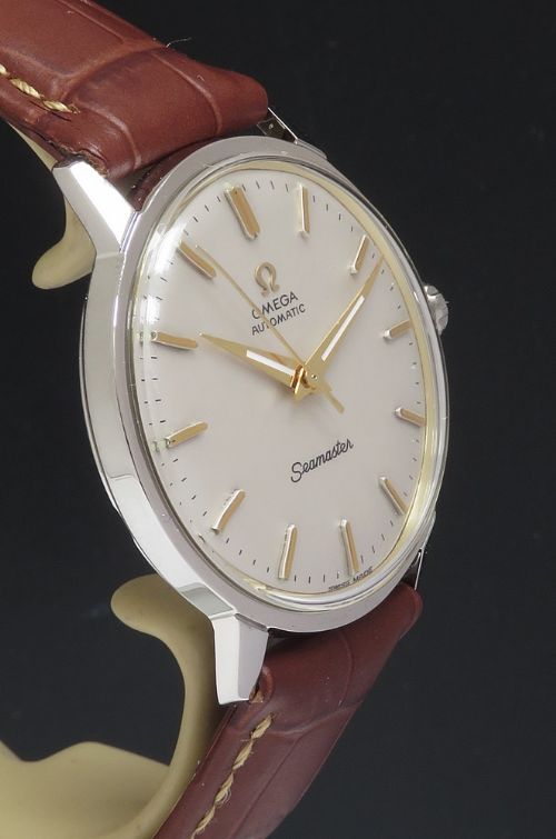 fig 2. Omega Seamaster Automatic Calibre 552 Mens Vintage Watch c1966