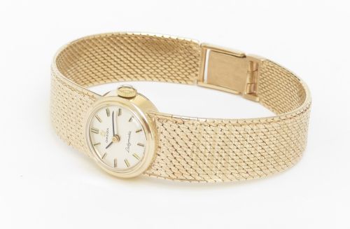 fig 4. Mint Original Condition Solid 9ct Gold Omega Ladymatic c1967