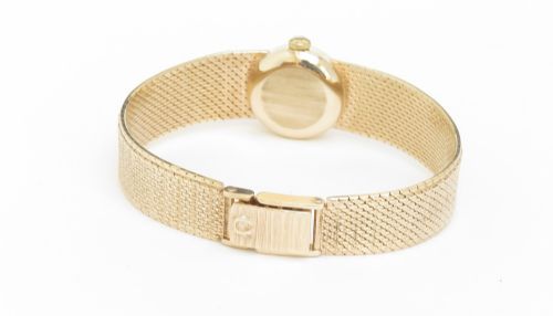 fig 6. Mint Original Condition Solid 9ct Gold Omega Ladymatic c1967