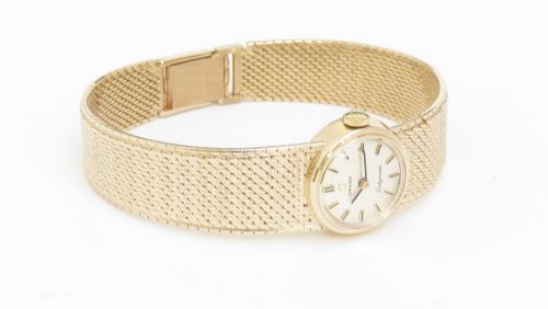 fig 7. Mint Original Condition Solid 9ct Gold Omega Ladymatic c1967