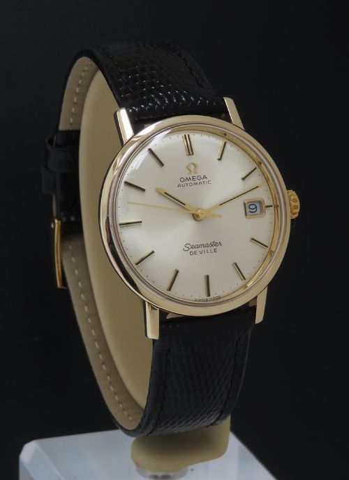 fig 1. Original Solid 9ct Gold Omega Seamaster De Ville c1968