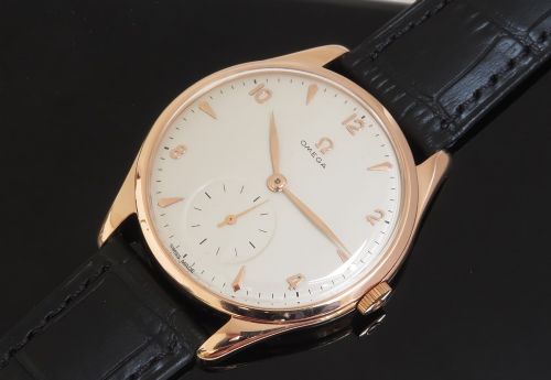 fig 3. Solid 18ct Rose Gold Omega Tresor Jumbo c1950